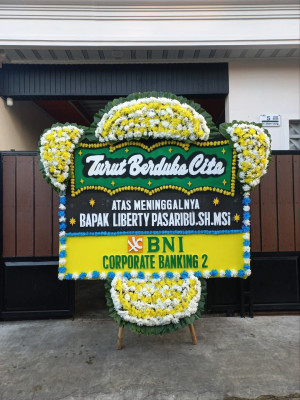 Papan Bunga Duka di Sei Kepayang Timur