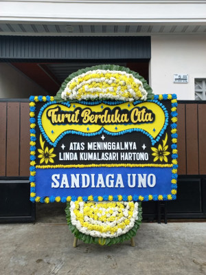 Papan Bunga Duka di Sei Kepayang Timur